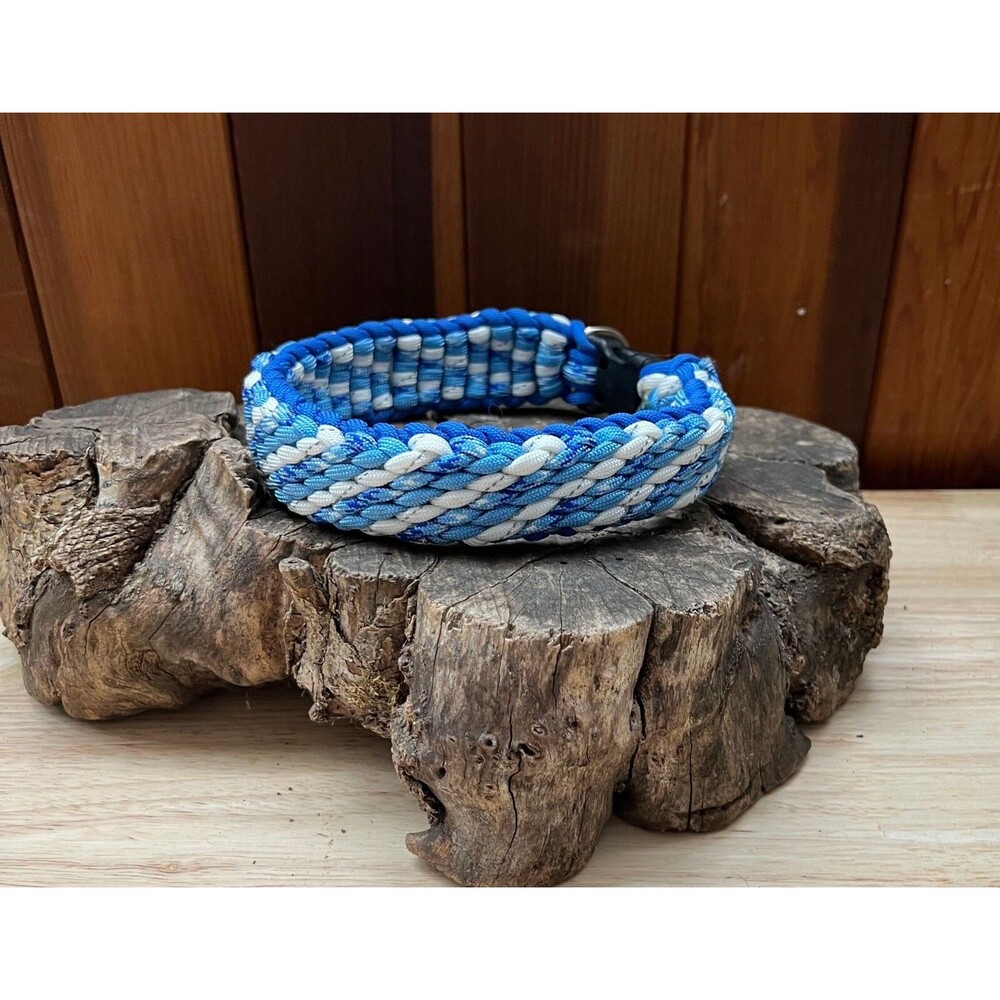 Fits 14 in. Neck Size, Quick Release Paracord Dog Collar HANDMADE NEW